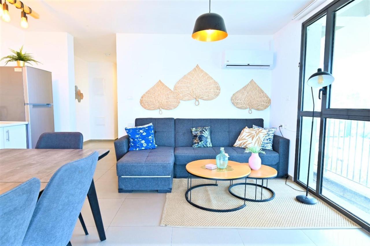 Yalarent Migdalor Apartments With Sea Views Тиберия Екстериор снимка