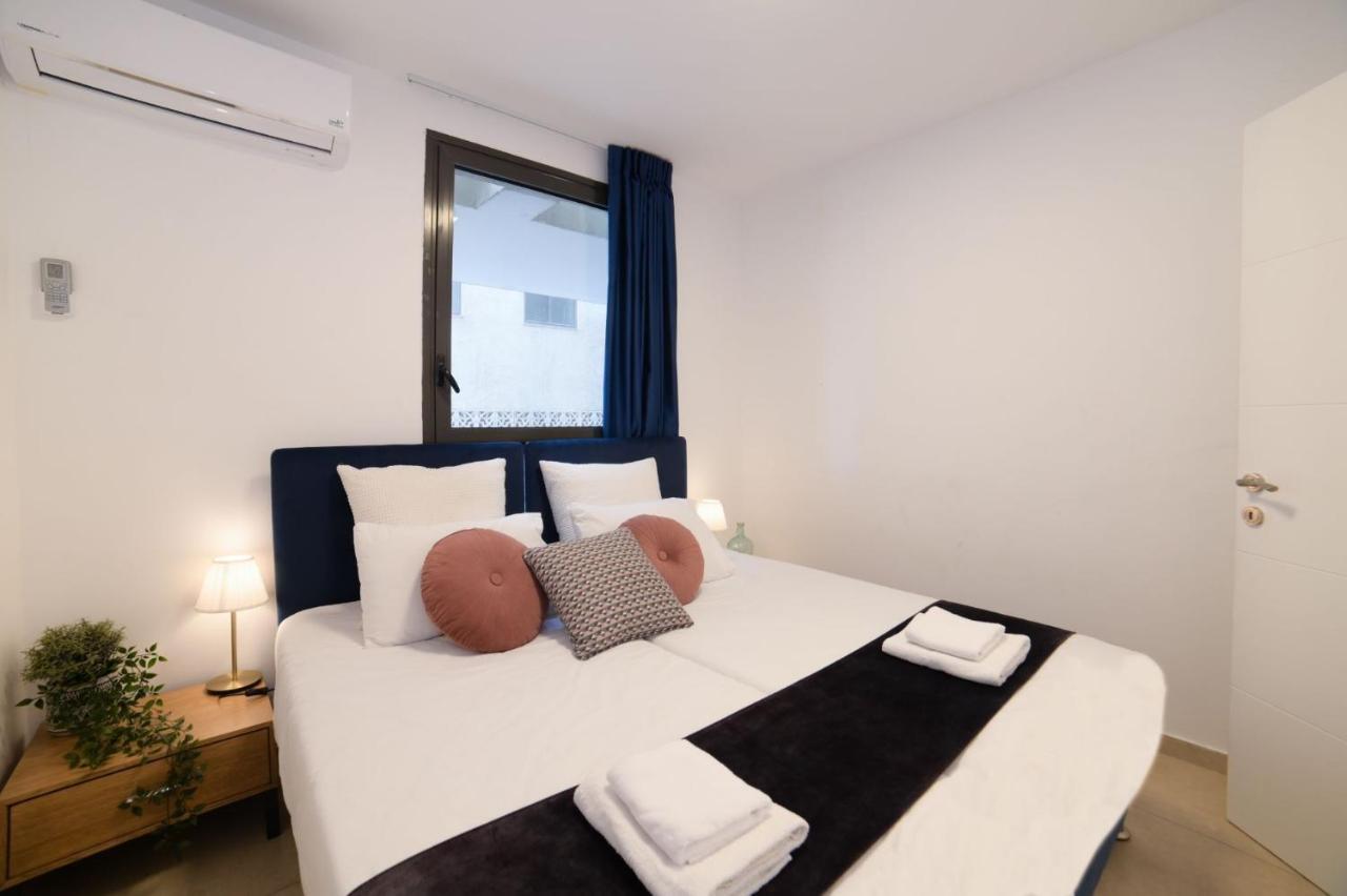 Yalarent Migdalor Apartments With Sea Views Тиберия Екстериор снимка
