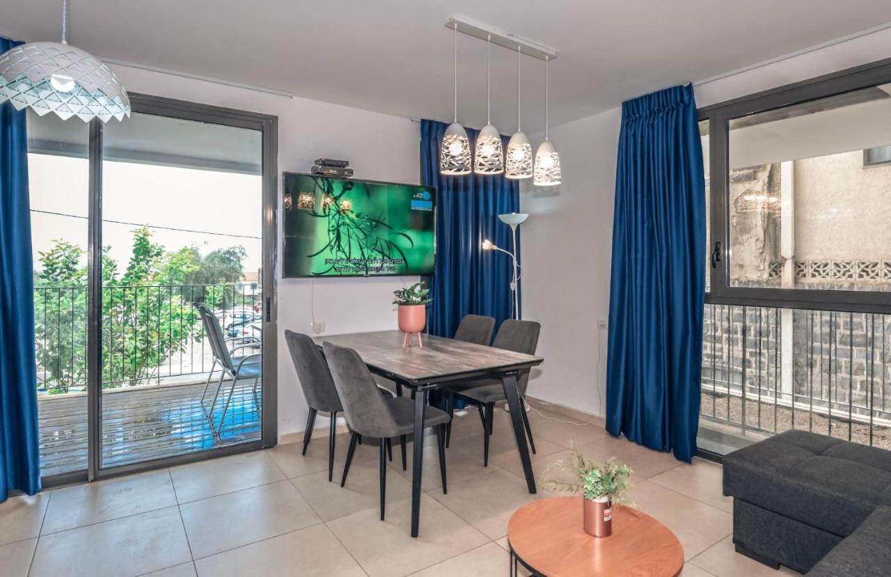 Yalarent Migdalor Apartments With Sea Views Тиберия Екстериор снимка